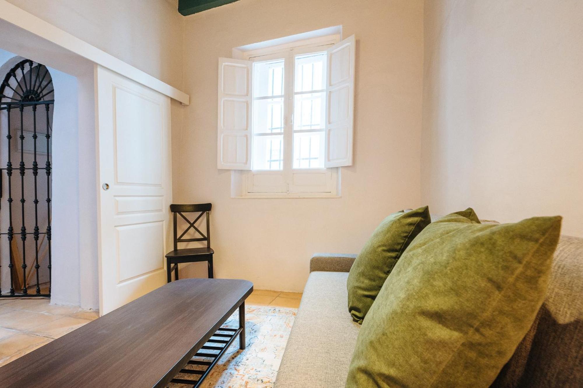 Independent Beautiful House Seville City Center With Private Parking Buitenkant foto